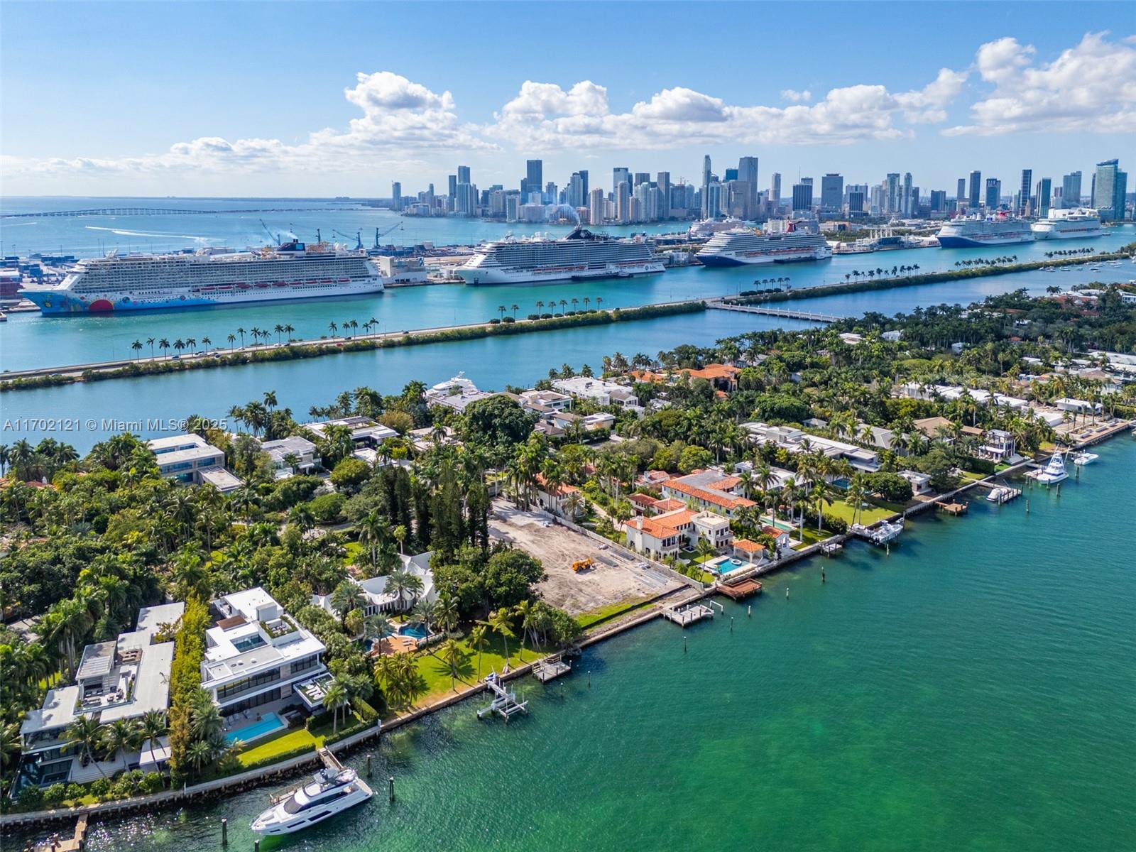 49 Palm Ave Miami Beach, FL 33139