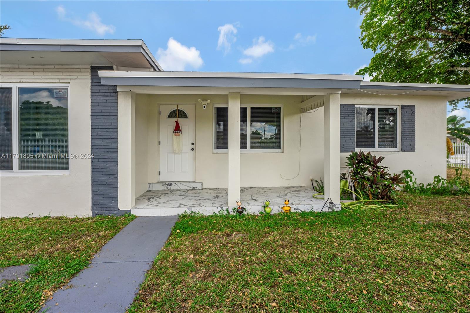 5325 SW 22nd St, West Park, Florida image 3