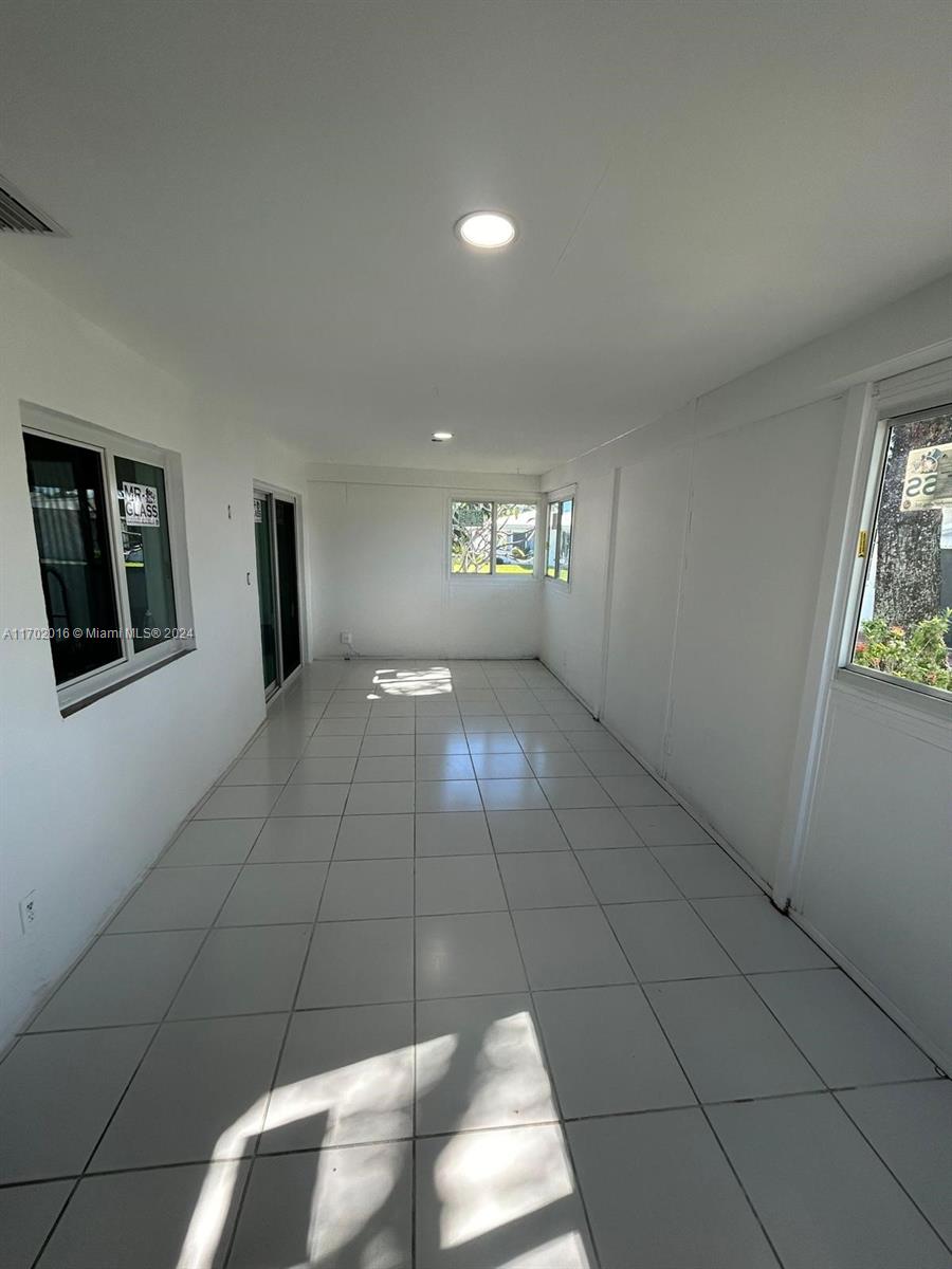 120 NW 53rd St, Miami, Florida image 3