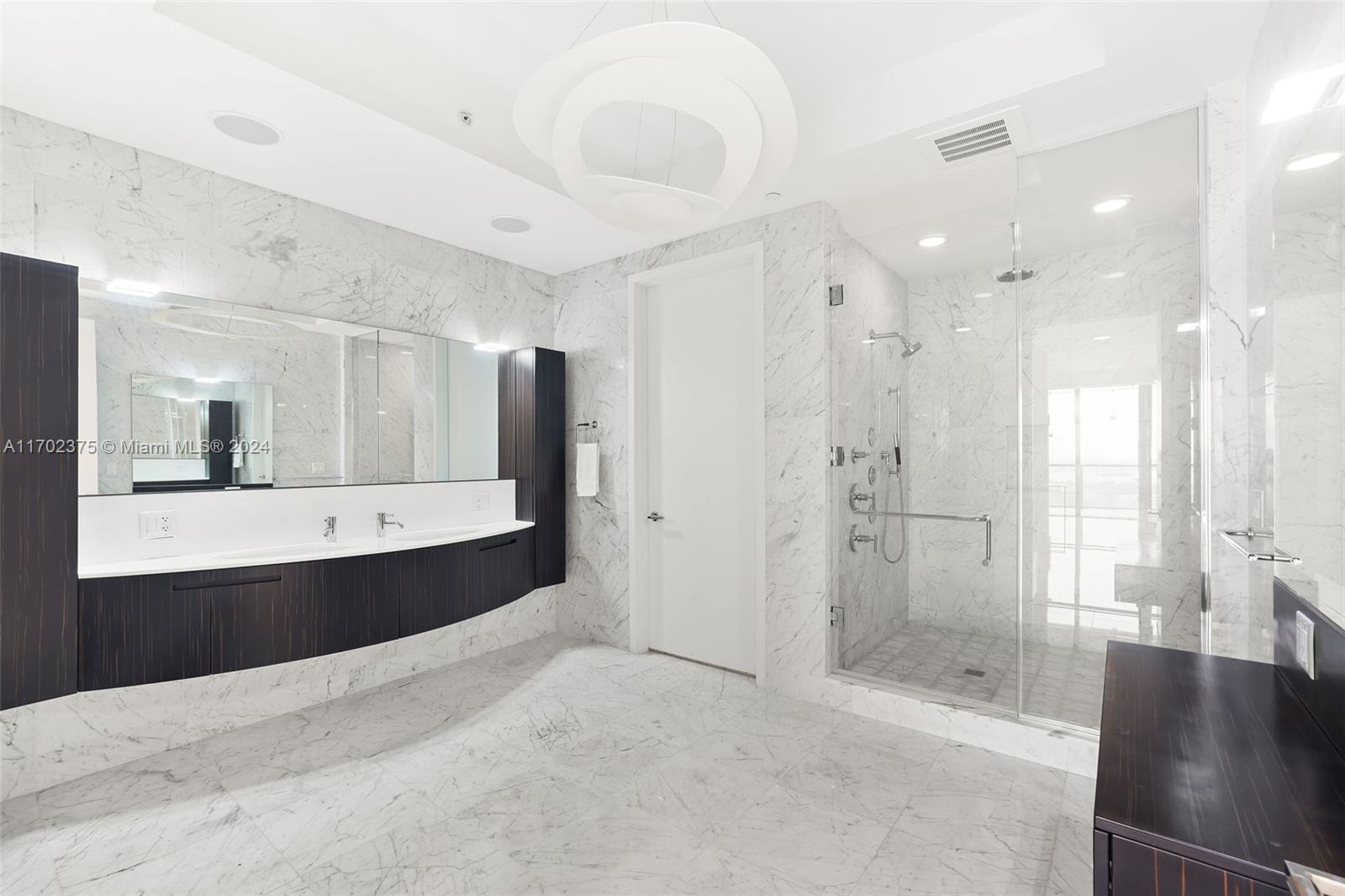 9701 Collins Ave #2303S, Bal Harbour, Florida image 19