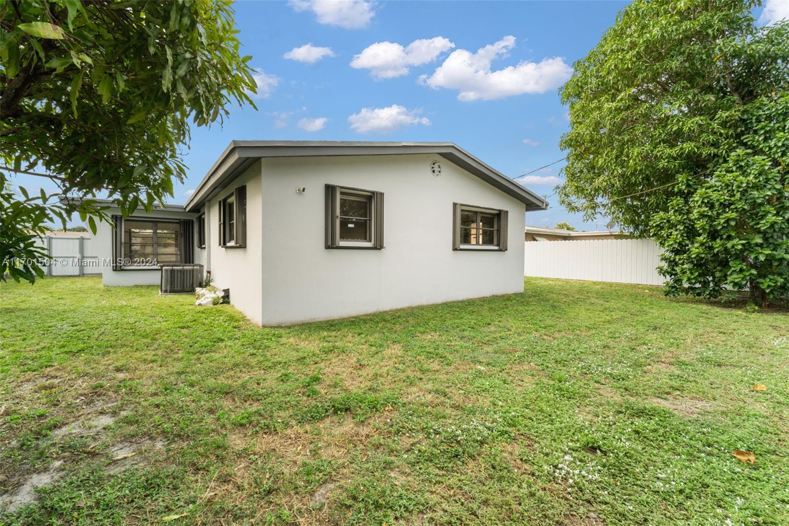 2847 SW 4th Pl, Fort Lauderdale, Florida image 22