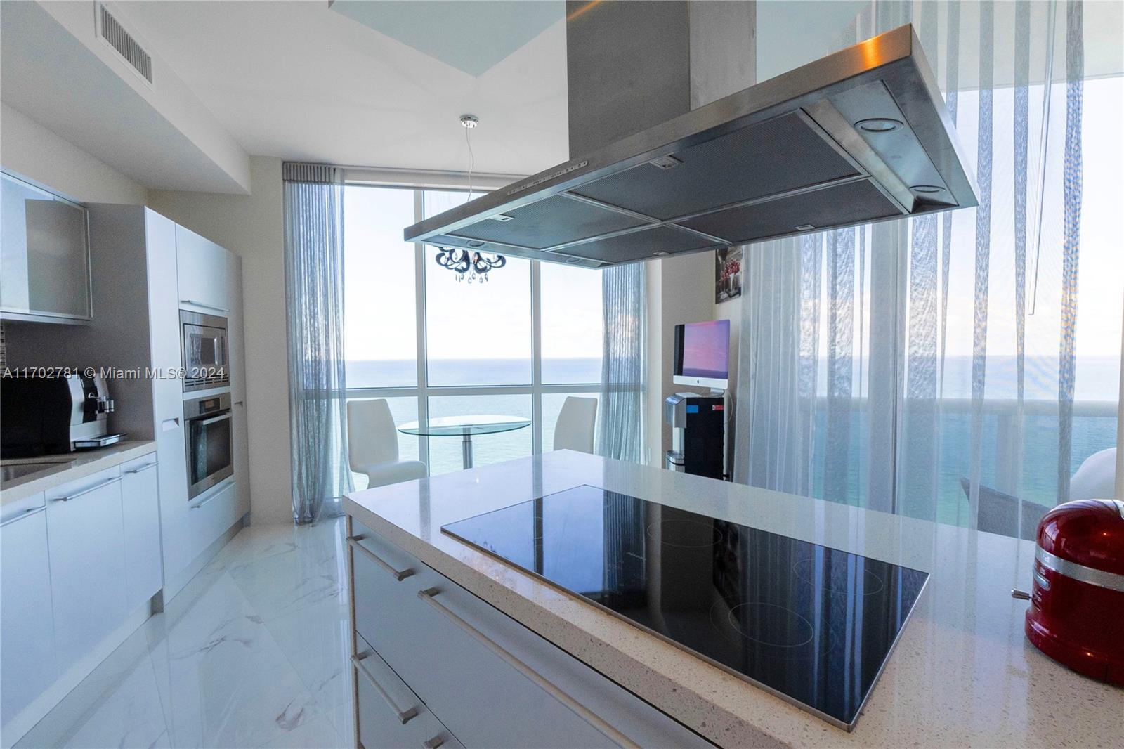 18201 Collins Ave #3909, Sunny Isles Beach, Florida image 11