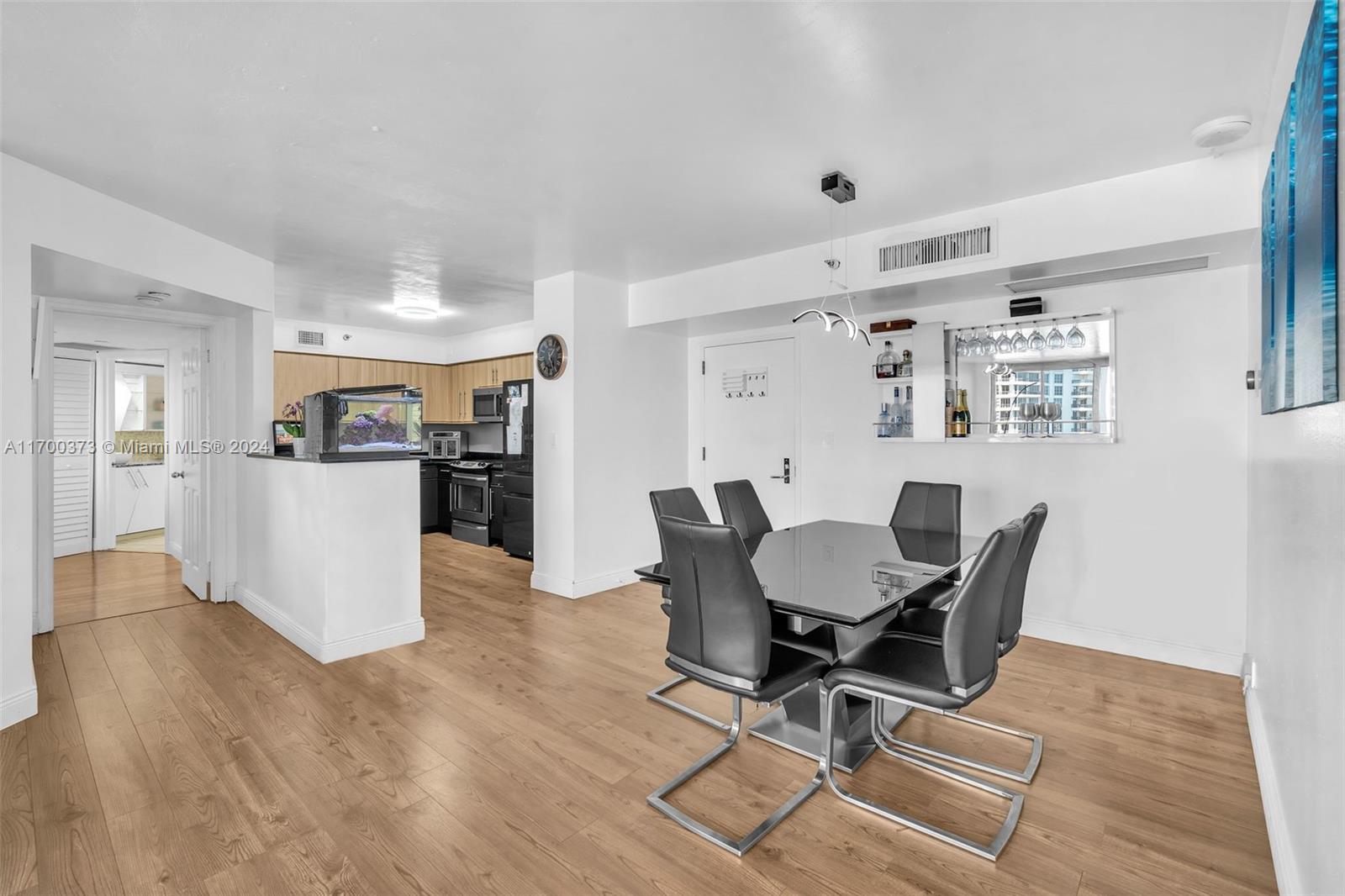 3530 Mystic Pointe Dr #2907, Aventura, Florida image 6