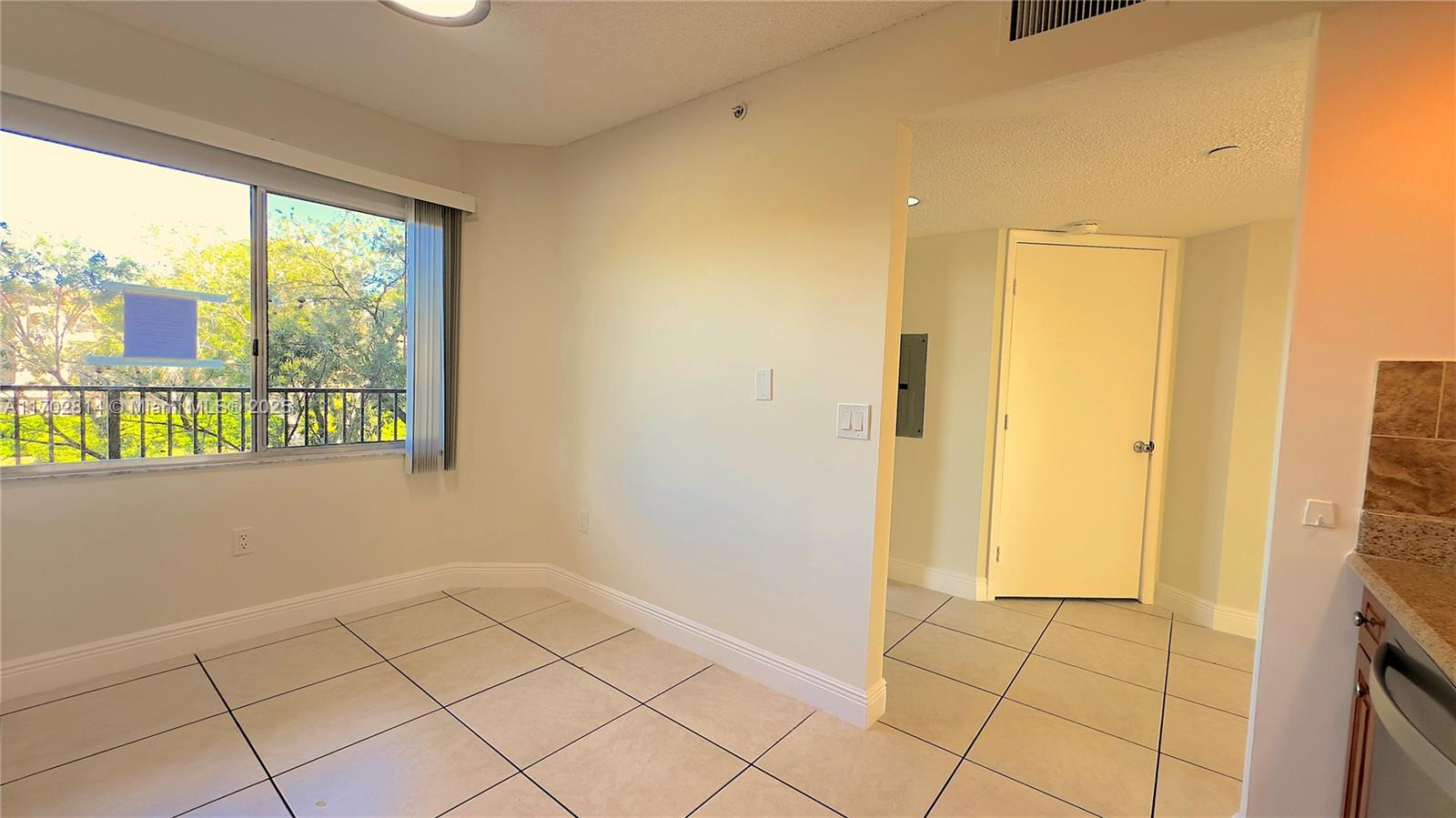 12550 SW 15th St #312E, Pembroke Pines, Florida image 4