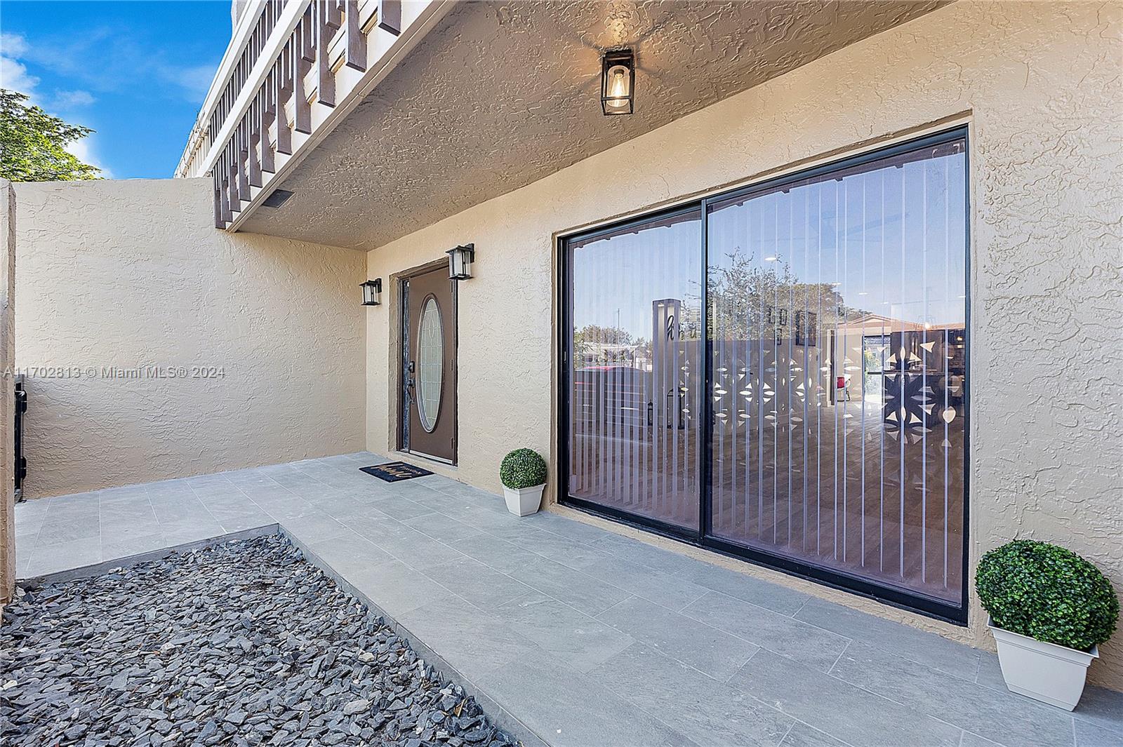 Property photo # 9