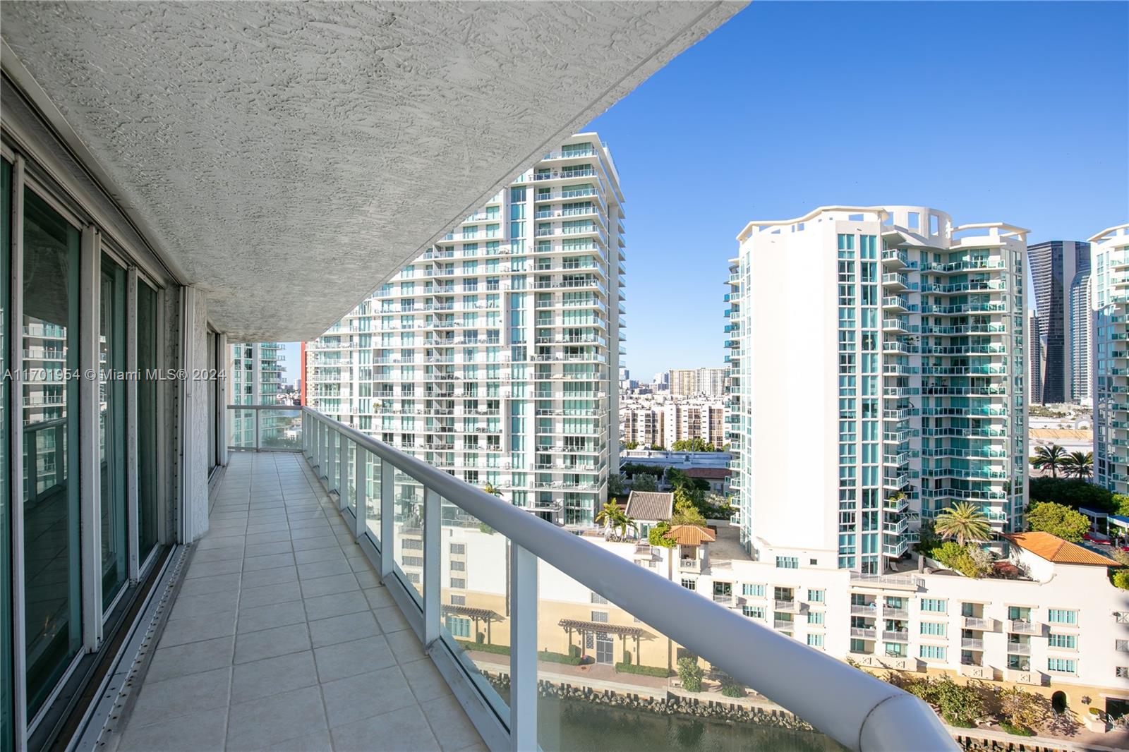 16500 Collins Ave #1451, Sunny Isles Beach, Florida image 19