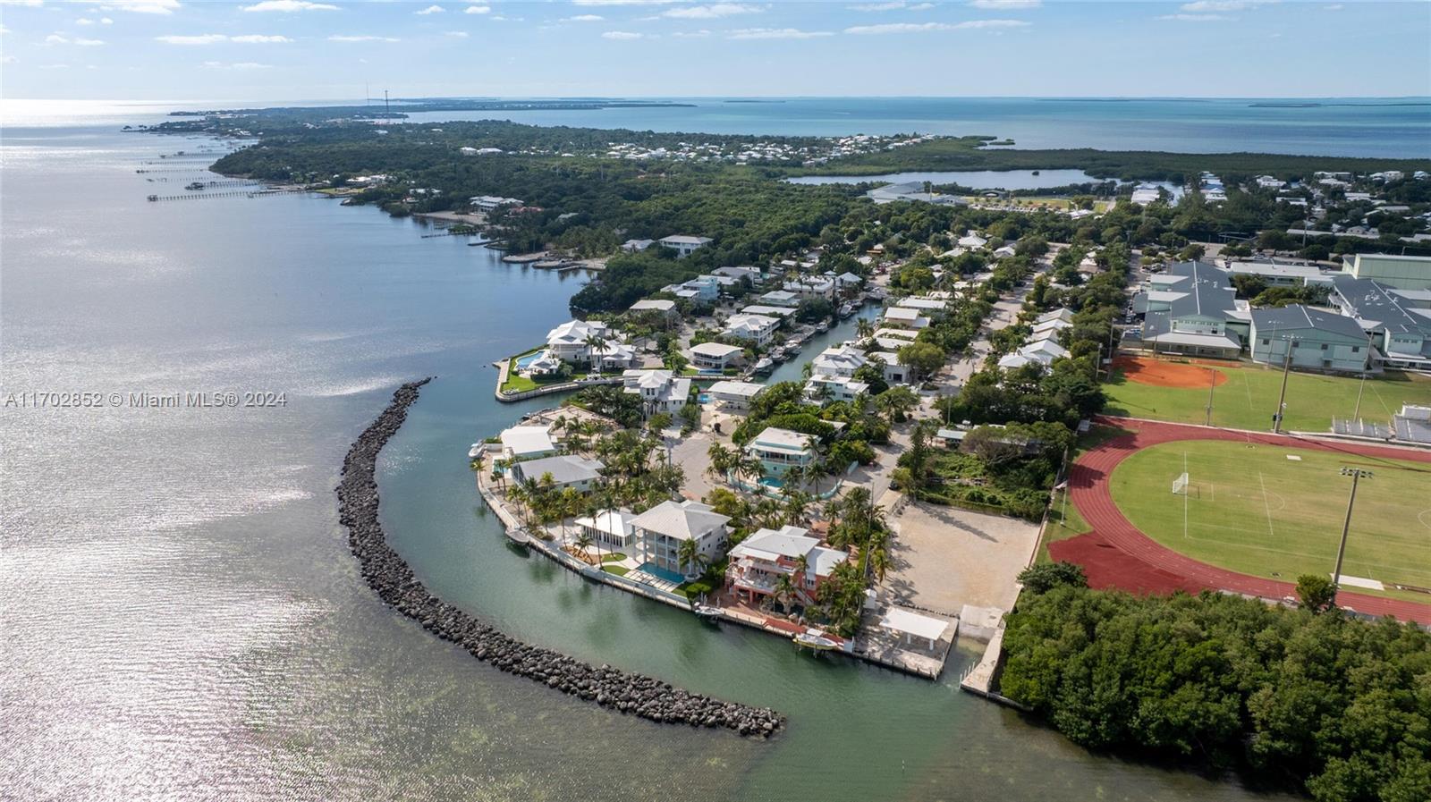 Residential, Plantation Key, Florida image 40