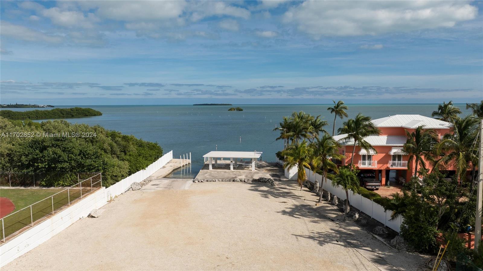 Residential, Plantation Key, Florida image 41