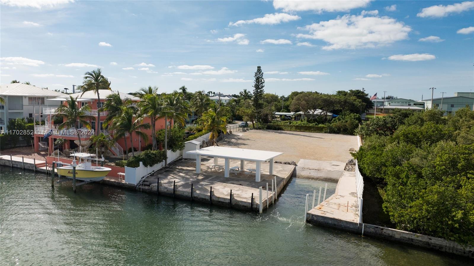 Residential, Plantation Key, Florida image 43