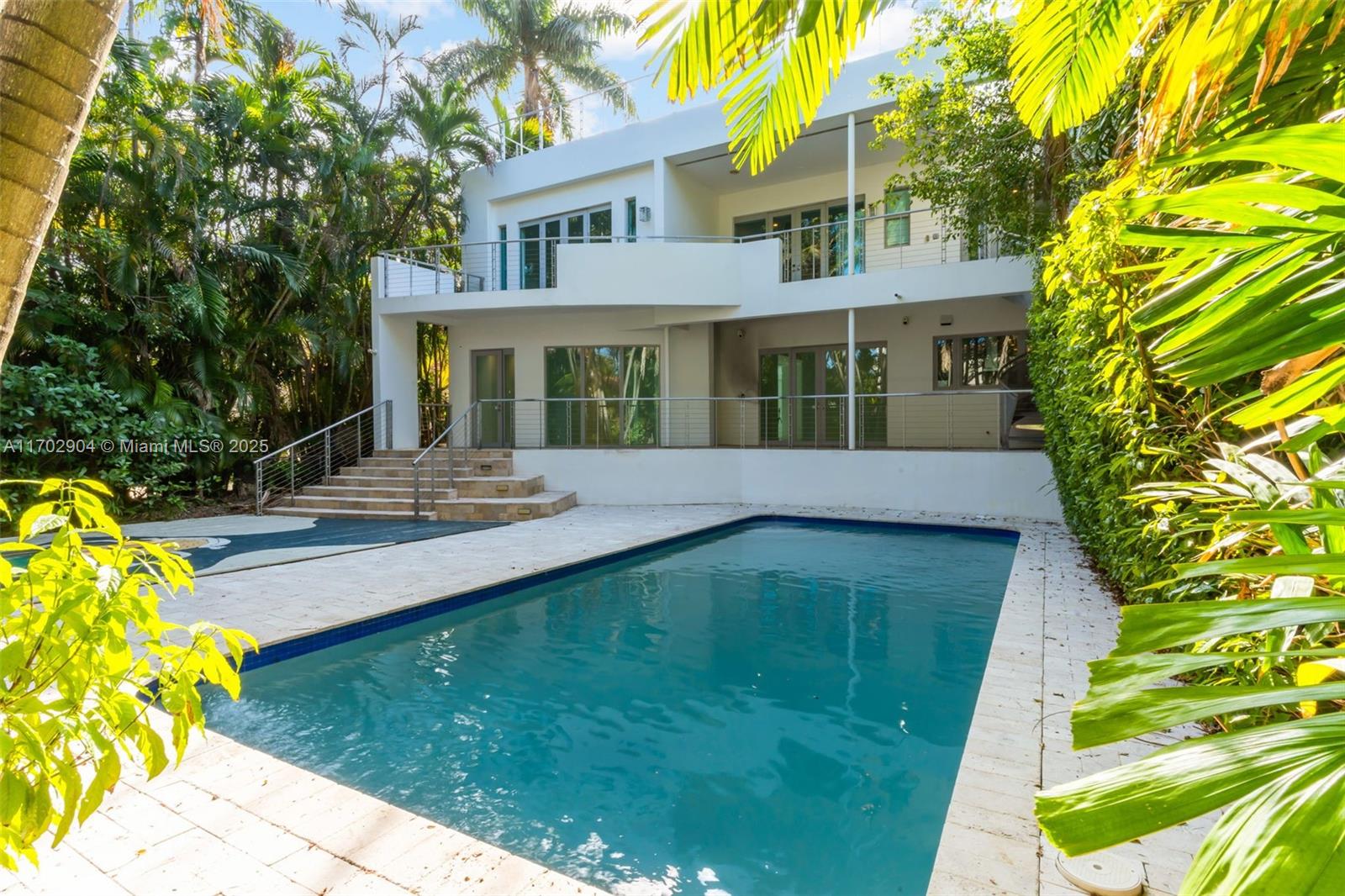 5625 N Bay Rd, Miami Beach, Florida image 4