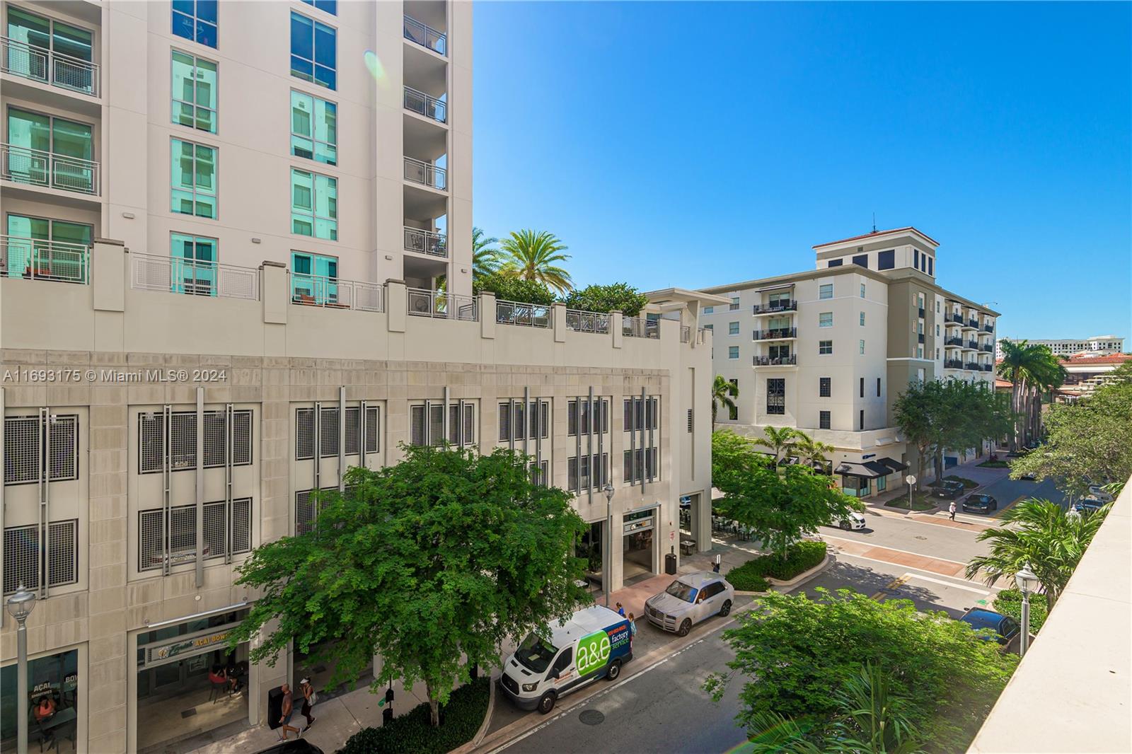 301 Altara Ave #305, Coral Gables, Florida image 5