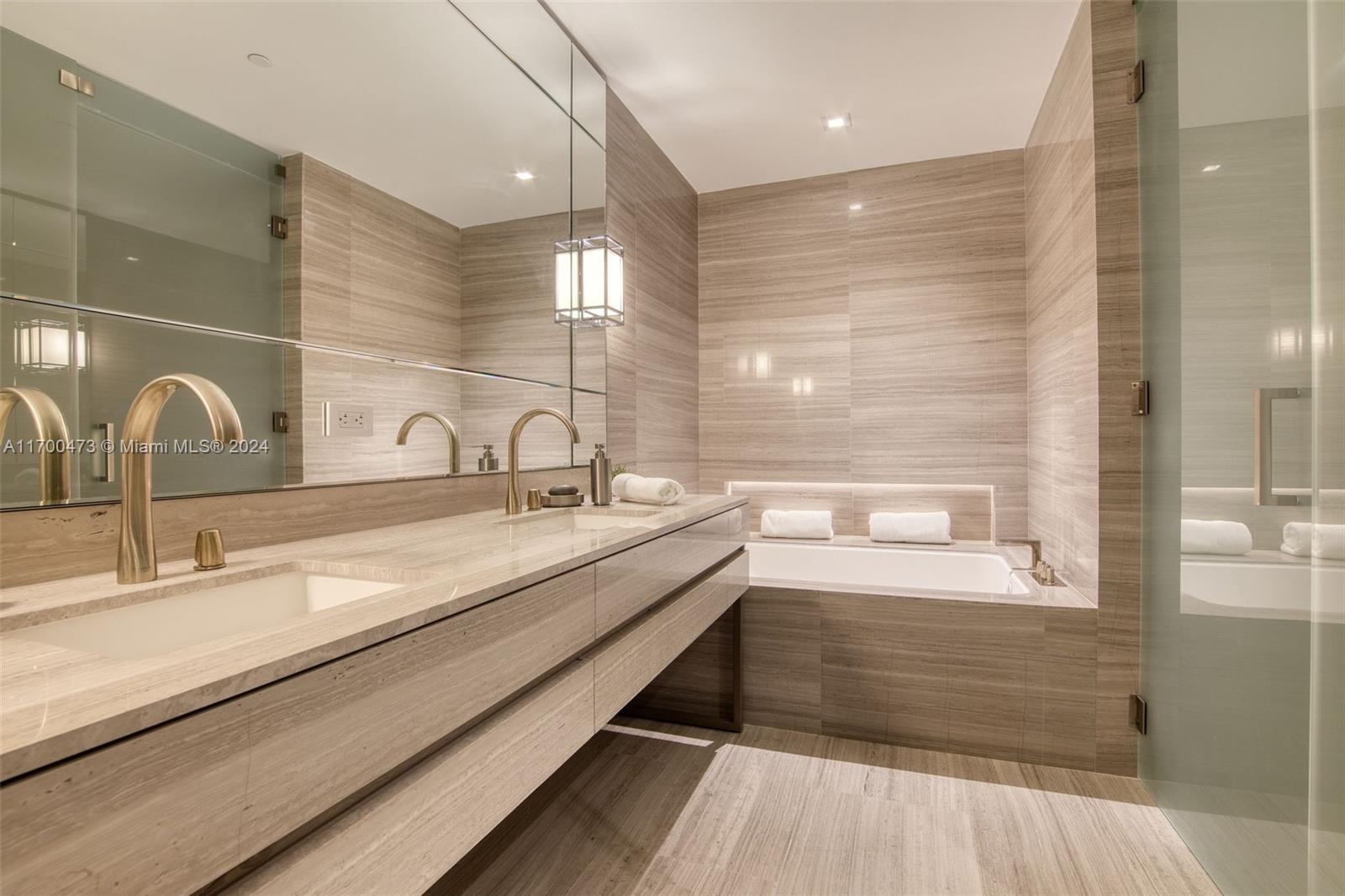18975 Collins Ave #3801, Sunny Isles Beach FL 33160
