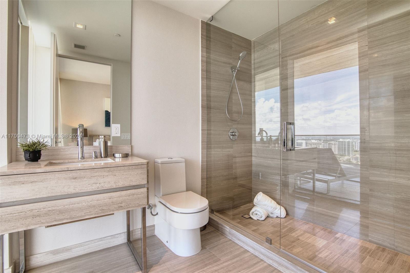 18975 Collins Ave #3801, Sunny Isles Beach FL 33160