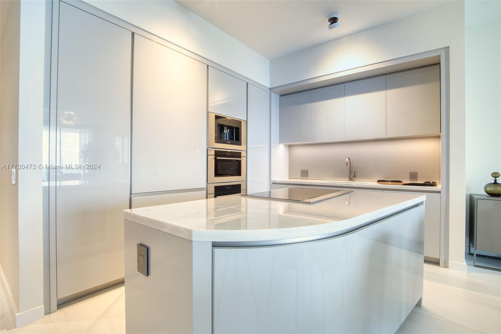 18975 Collins Ave #3801, Sunny Isles Beach FL 33160
