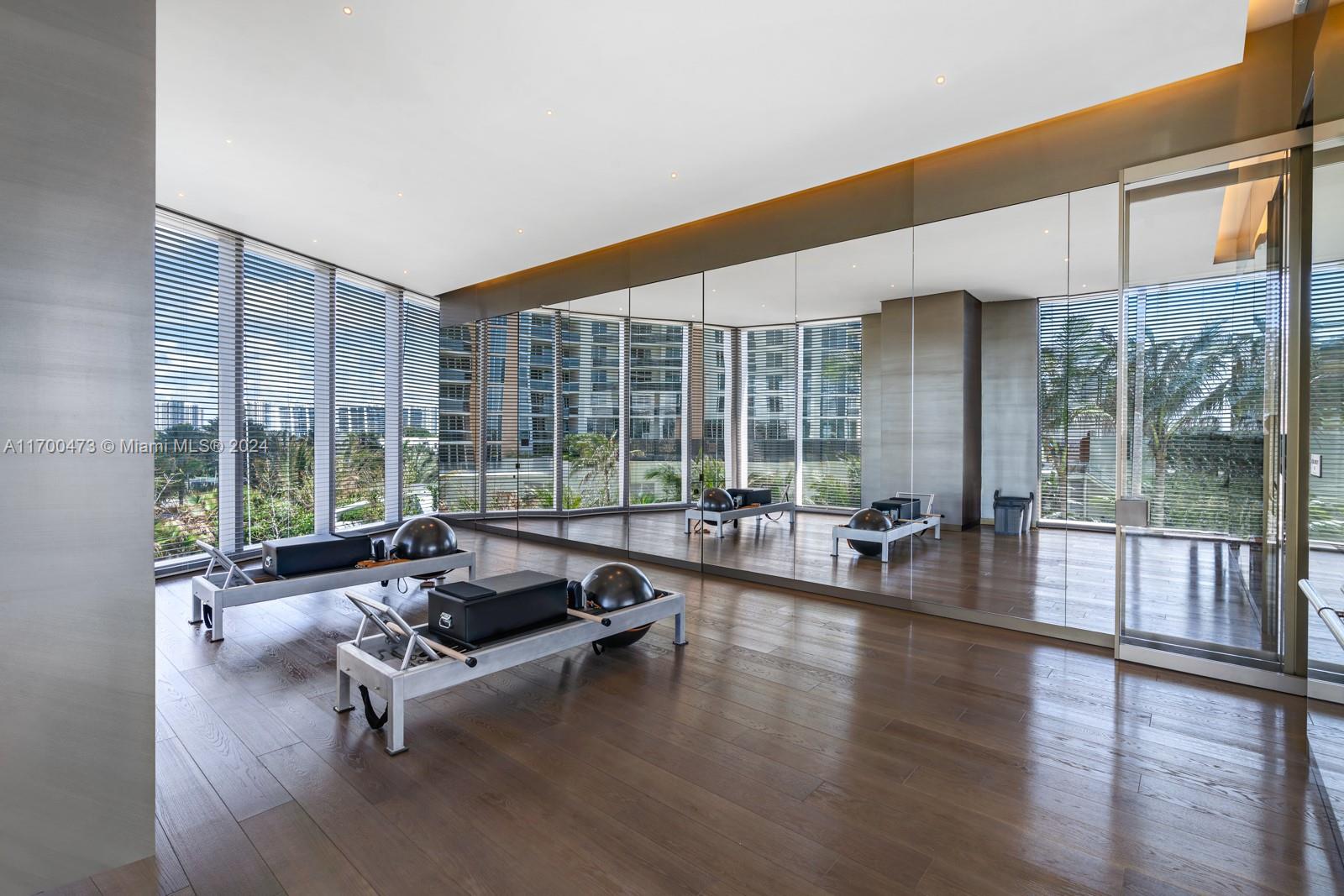 18975 Collins Ave #3801, Sunny Isles Beach FL 33160