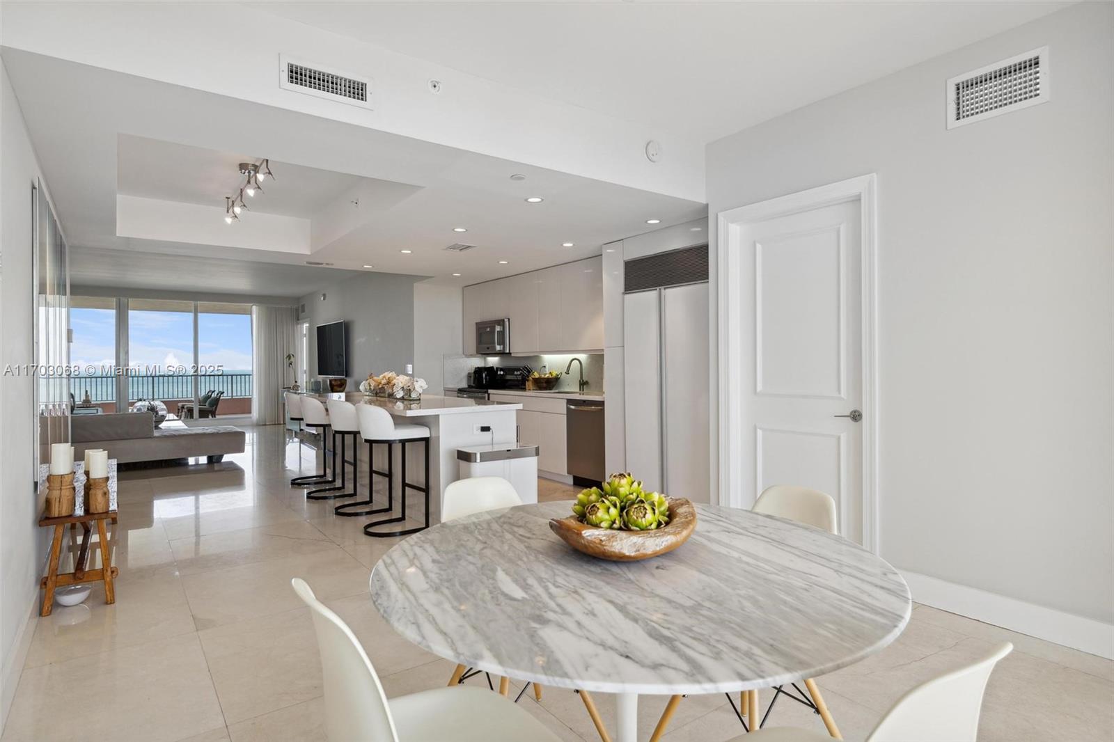 785 Crandon Blvd #1005, Key Biscayne FL 33149