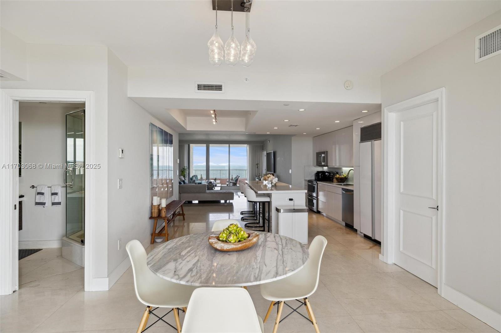 785 Crandon Blvd #1005, Key Biscayne FL 33149
