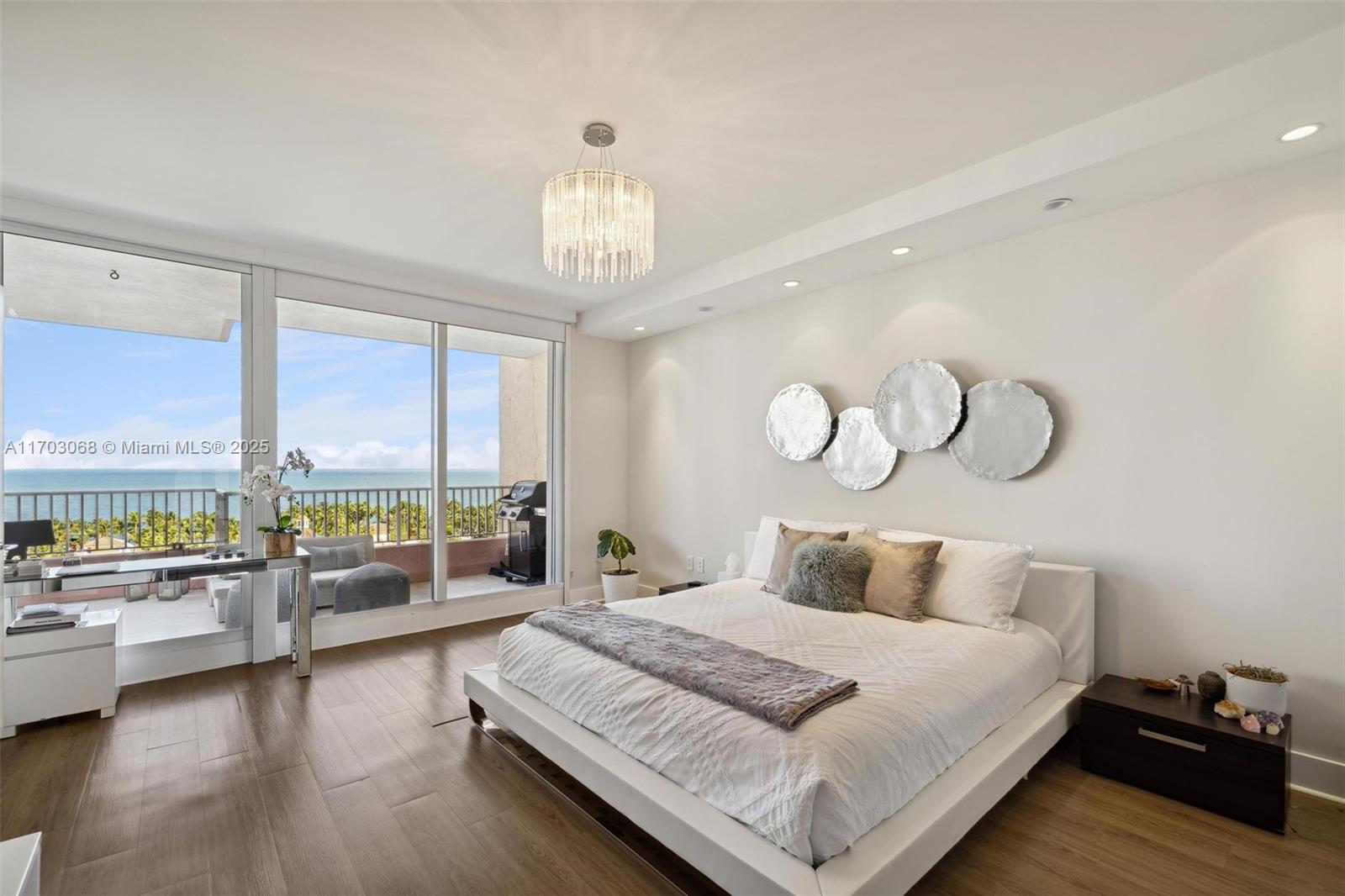 785 Crandon Blvd #1005, Key Biscayne FL 33149