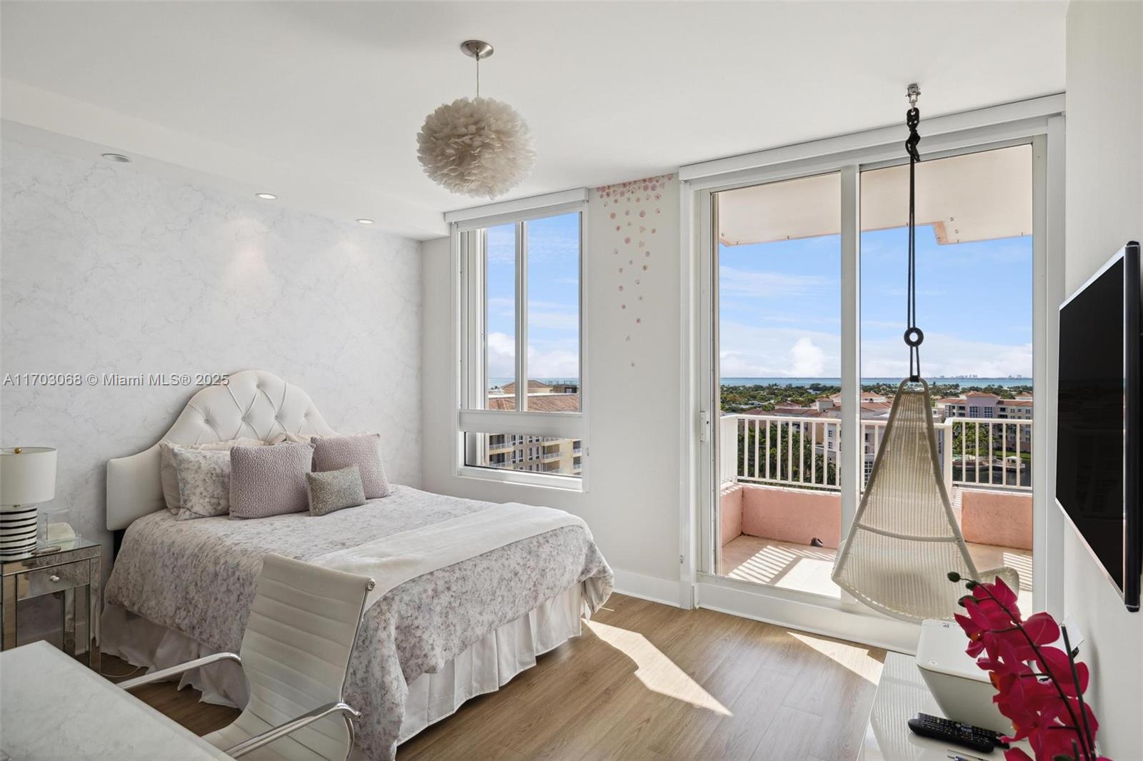 785 Crandon Blvd #1005, Key Biscayne FL 33149