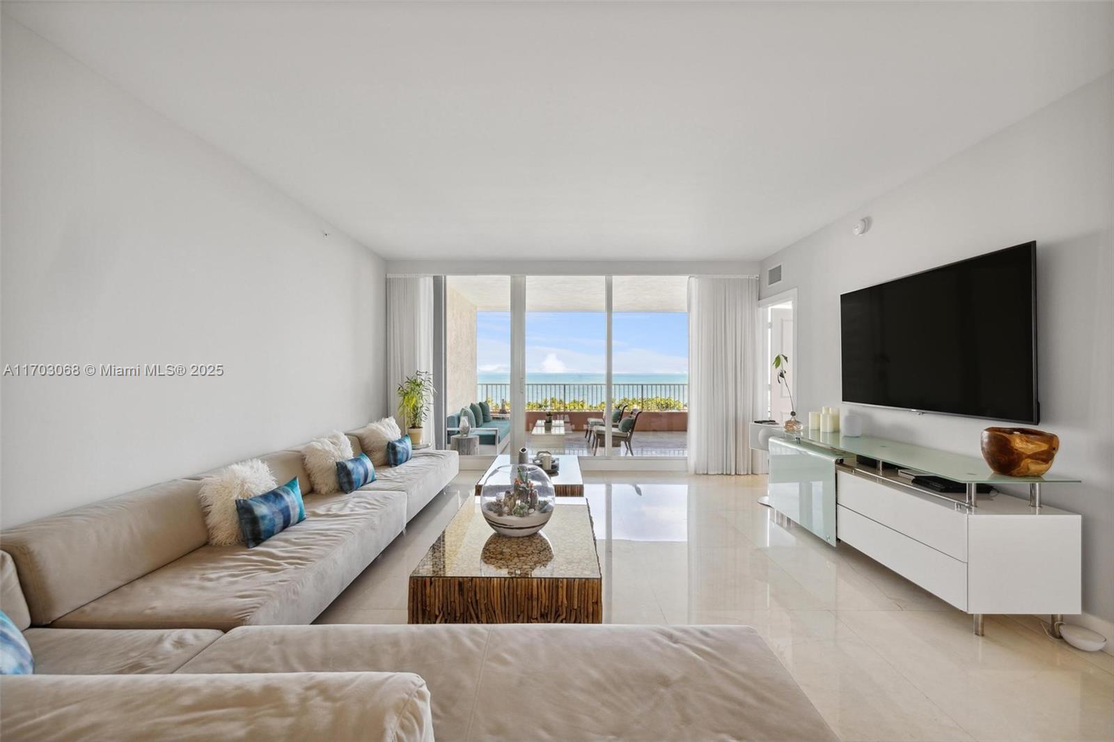 785 Crandon Blvd #1005, Key Biscayne FL 33149