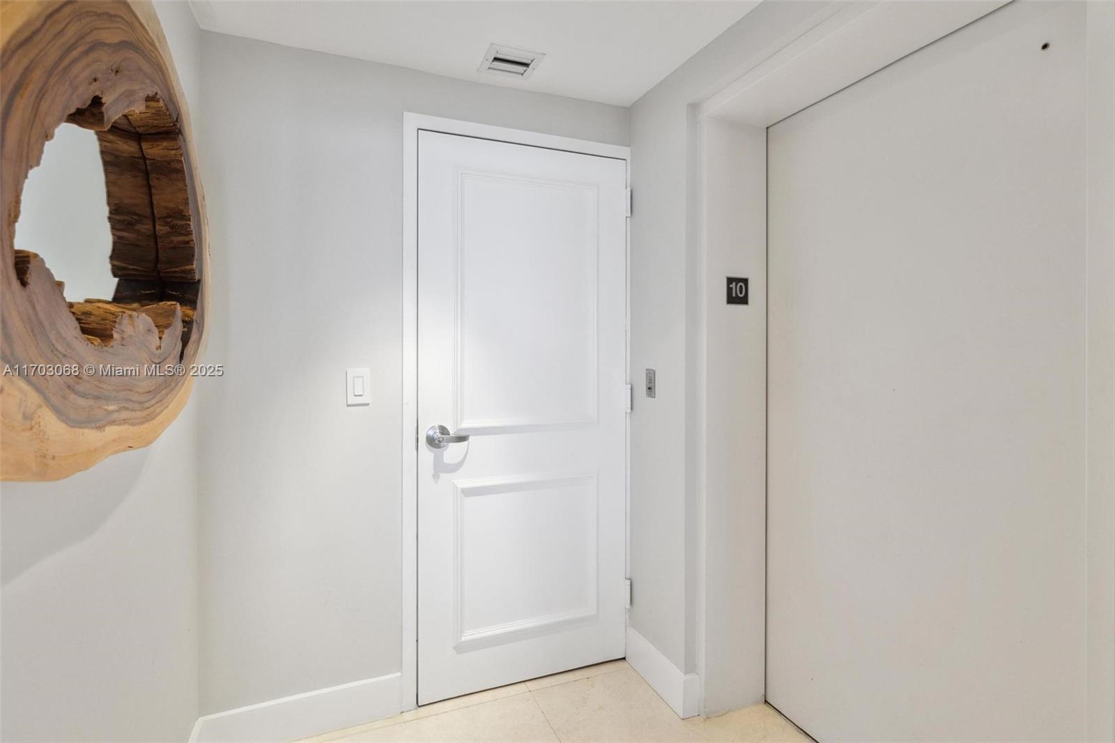 785 Crandon Blvd #1005, Key Biscayne FL 33149