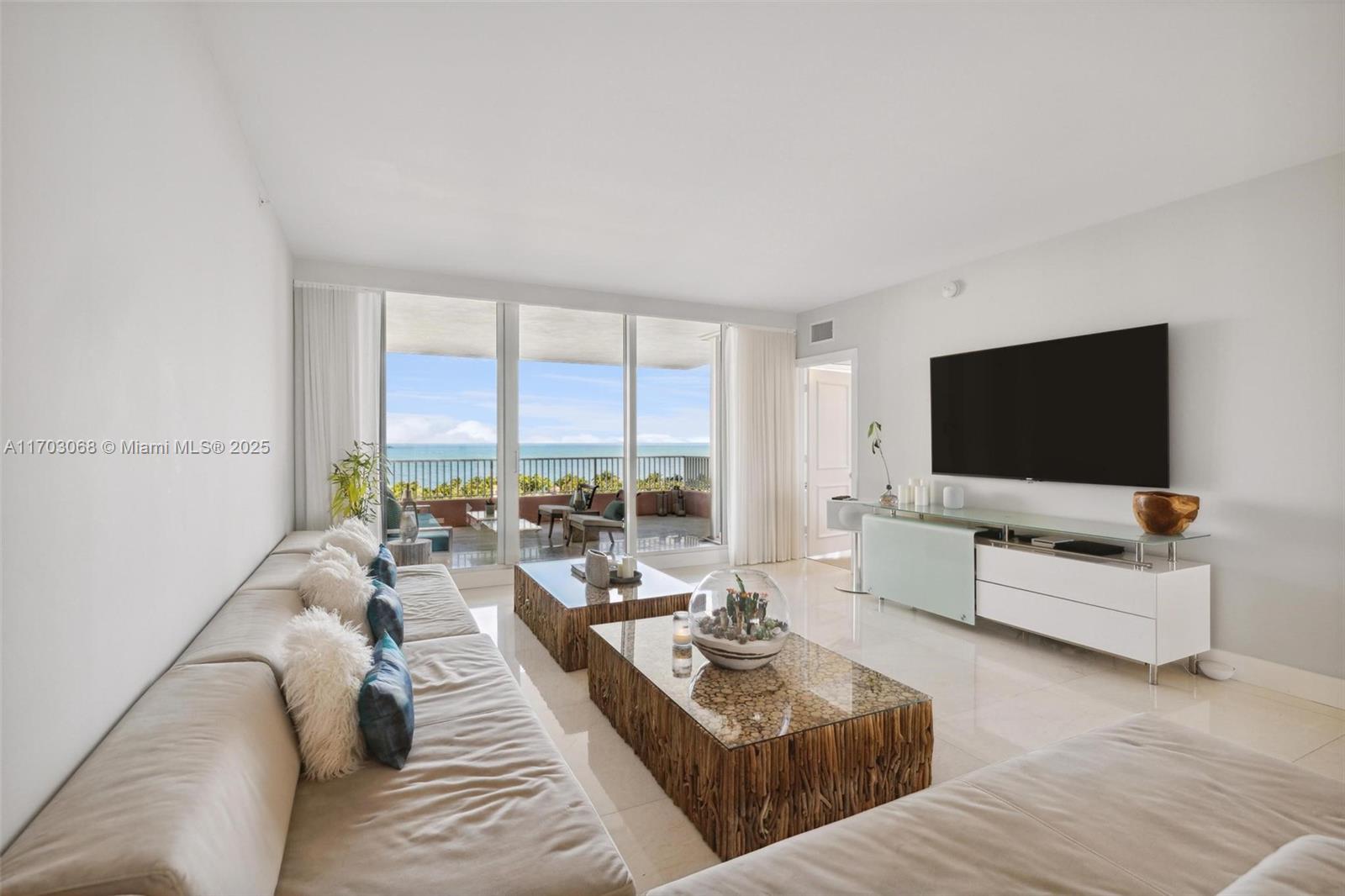 785 Crandon Blvd #1005, Key Biscayne FL 33149