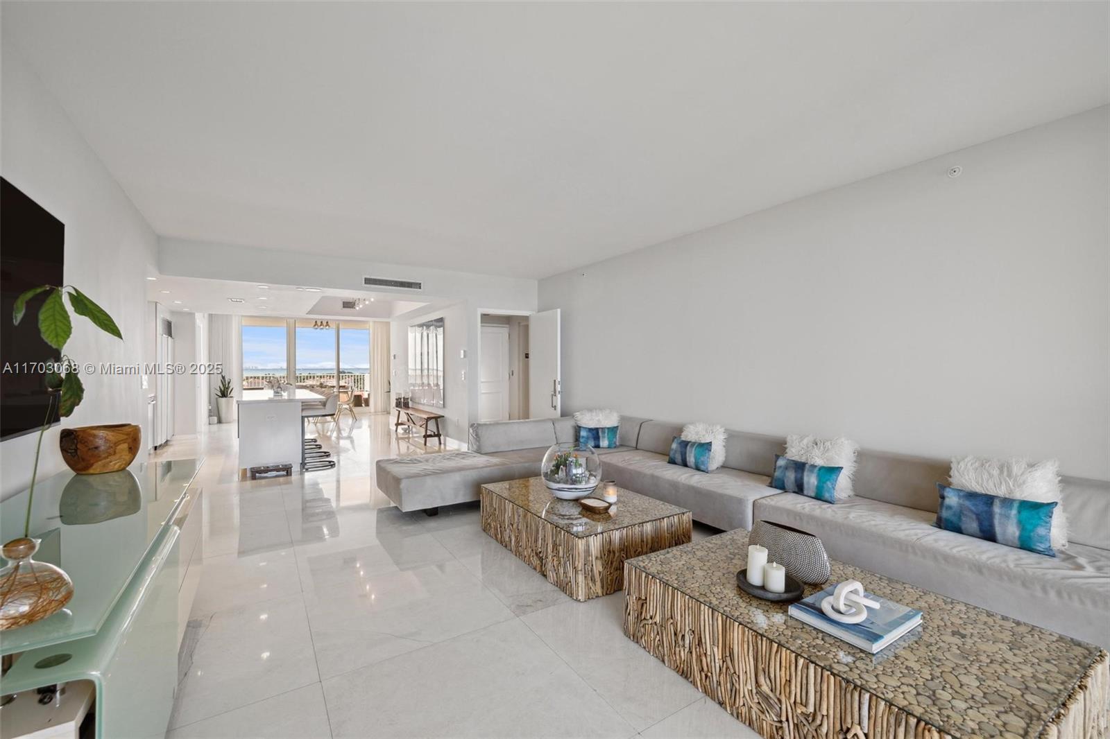 785 Crandon Blvd #1005, Key Biscayne FL 33149