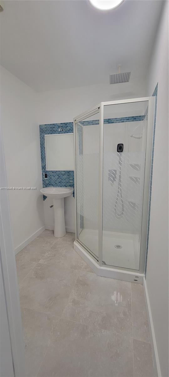 123 SW 113th Ave #104-9, Sweetwater, Florida image 6