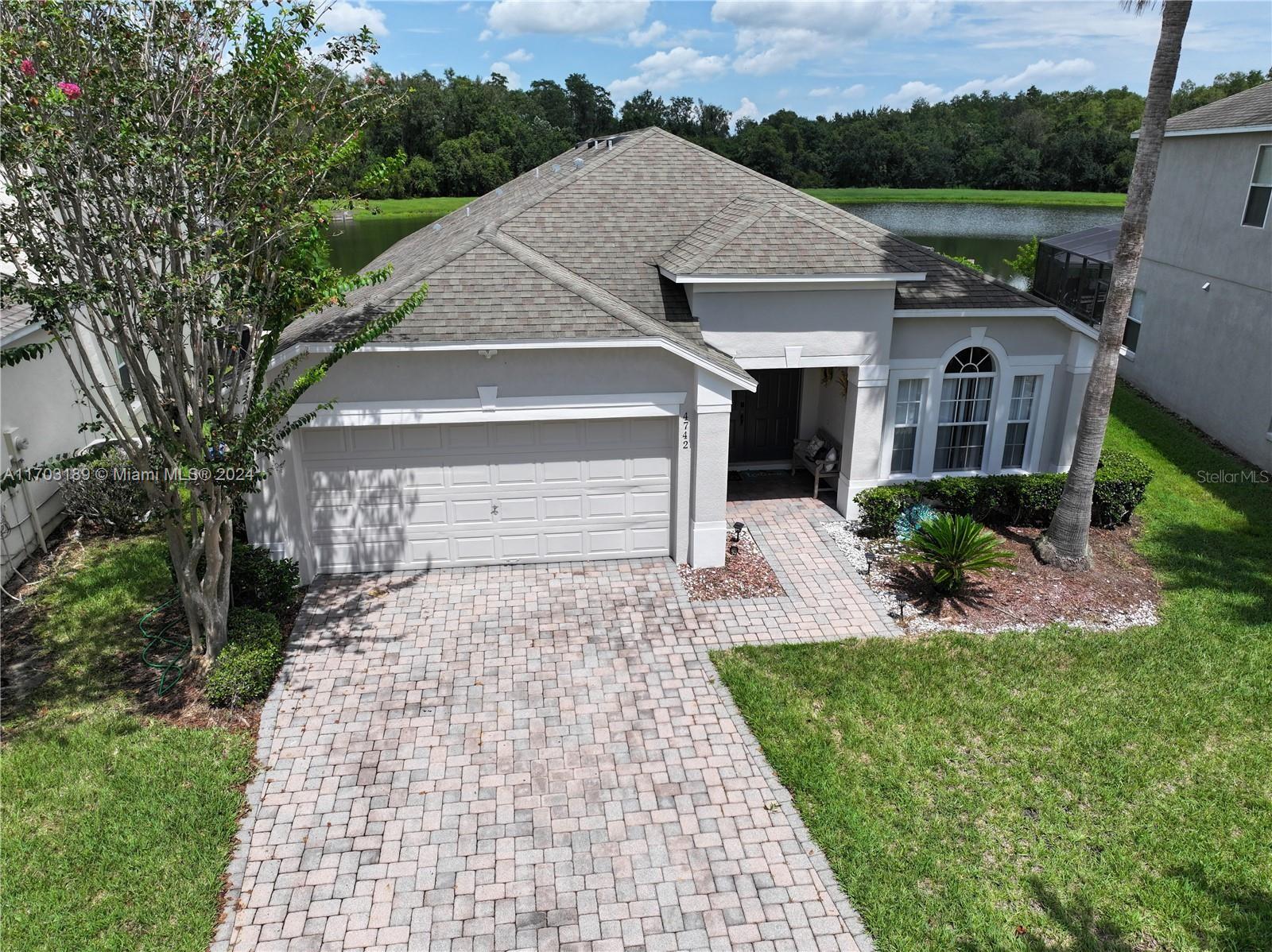 4742 Cumbrian Lakes Drive, Kissimmee, Florida image 1