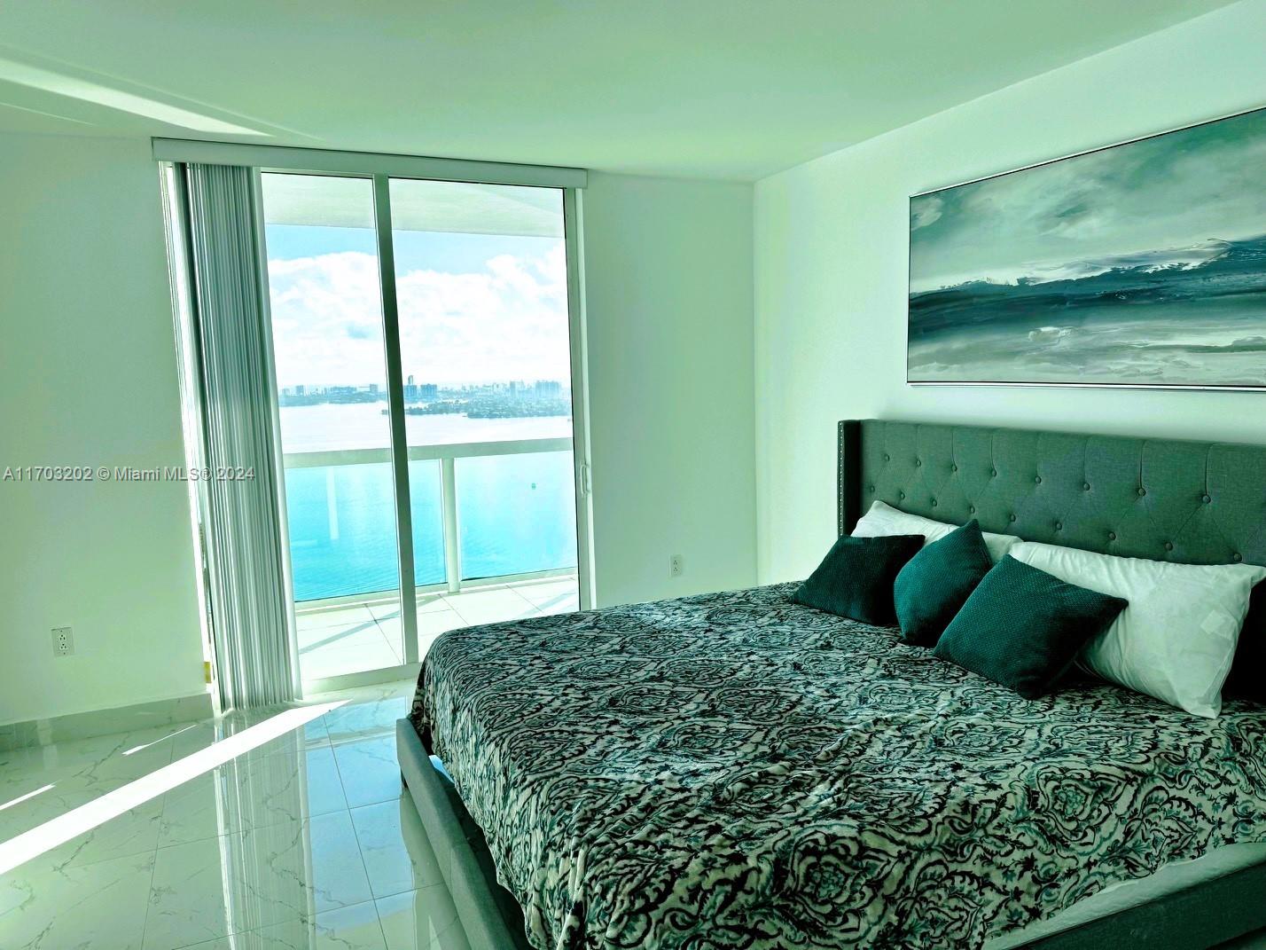 1800 N Bayshore Dr #3807, Miami FL 33132