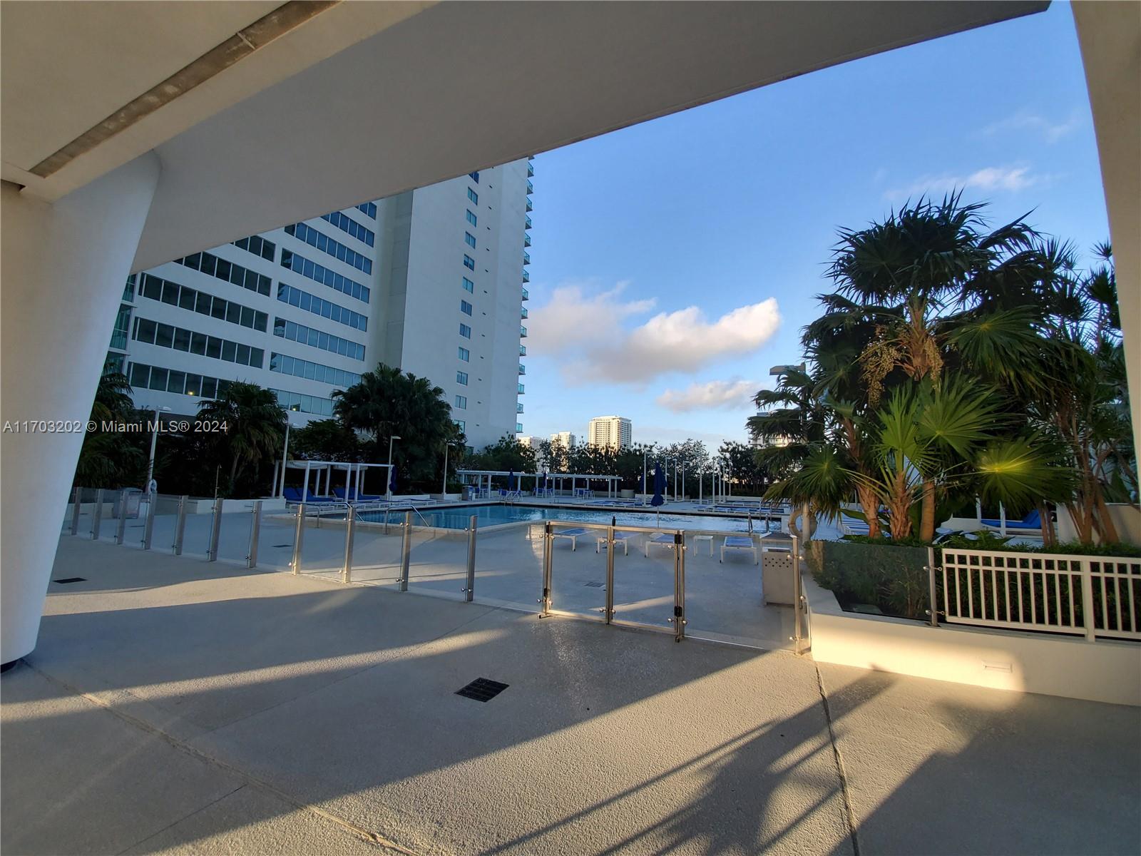 1800 N Bayshore Dr #3807, Miami FL 33132