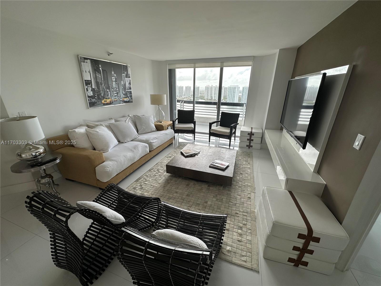 3530 Mystic Pointe Dr #3204, Aventura FL 33180