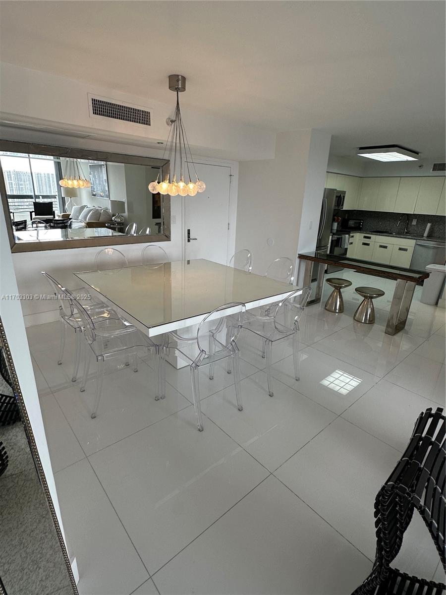 3530 Mystic Pointe Dr #3204, Aventura FL 33180