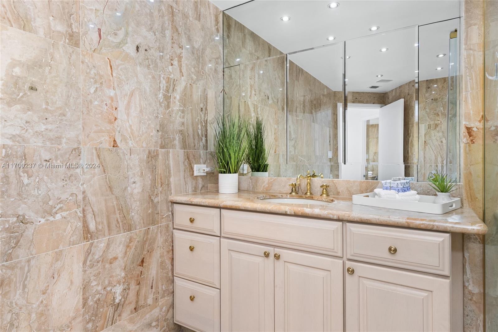 10155 Collins Ave #1101 + Cabana #3, Bal Harbour FL 33154