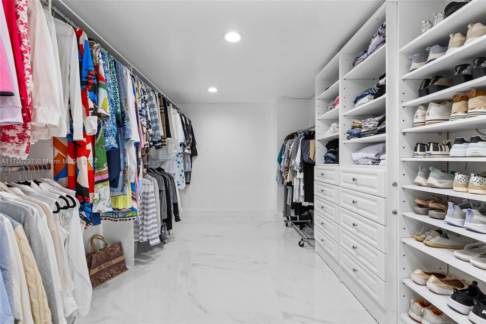 10155 Collins Ave #1101 + Cabana #3, Bal Harbour FL 33154