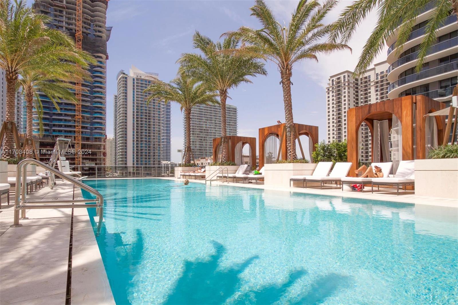 801 S Miami Ave #2002, Miami FL 33130