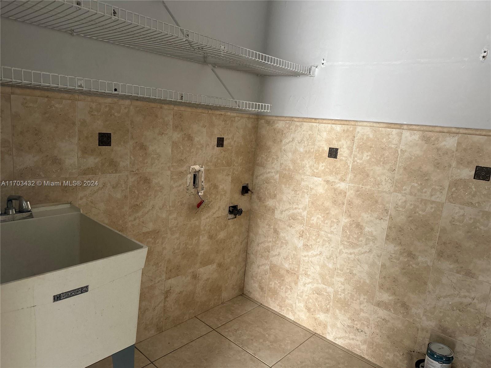 6111 W 24th Ct #103-12, Hialeah, Florida image 13