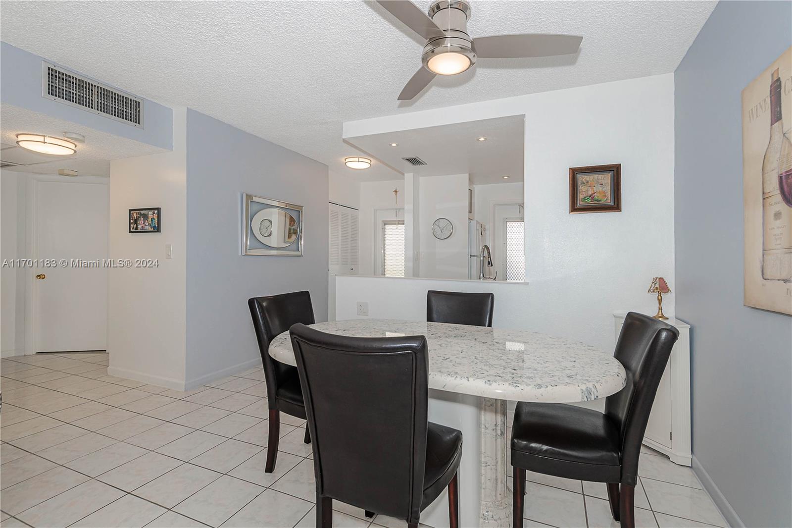 5171 W Oakland Park Blvd #103, Lauderdale Lakes, Florida image 7