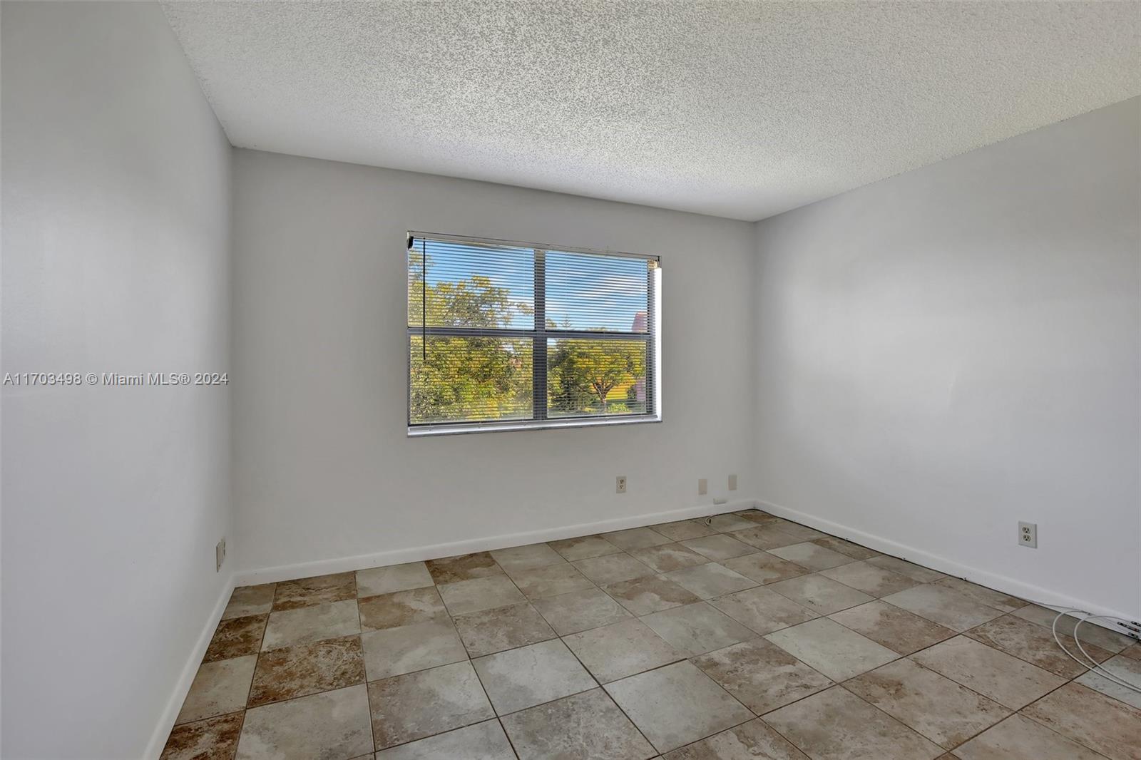 9621 Sunrise Lakes Blvd #203, Sunrise, Florida image 17