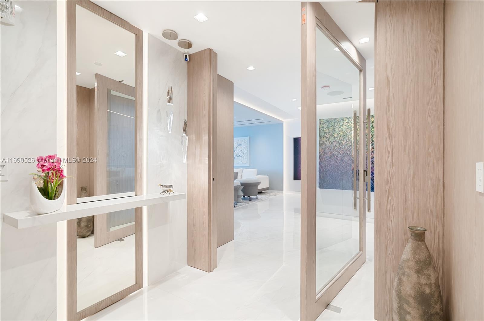 10201 Collins Avenue #2403, Bal Harbour, Florida image 2