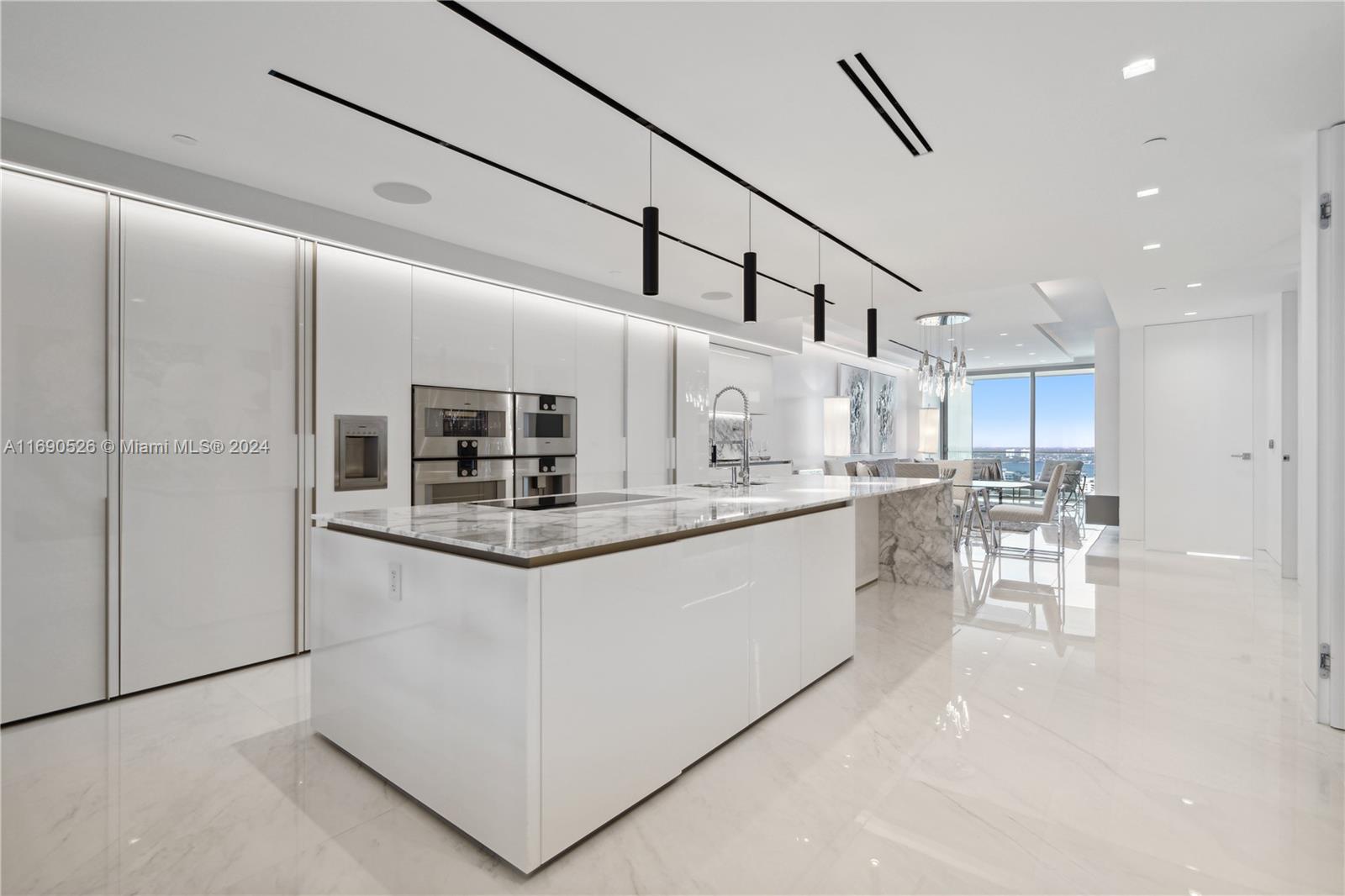 10201 Collins Avenue #2403, Bal Harbour, Florida image 24