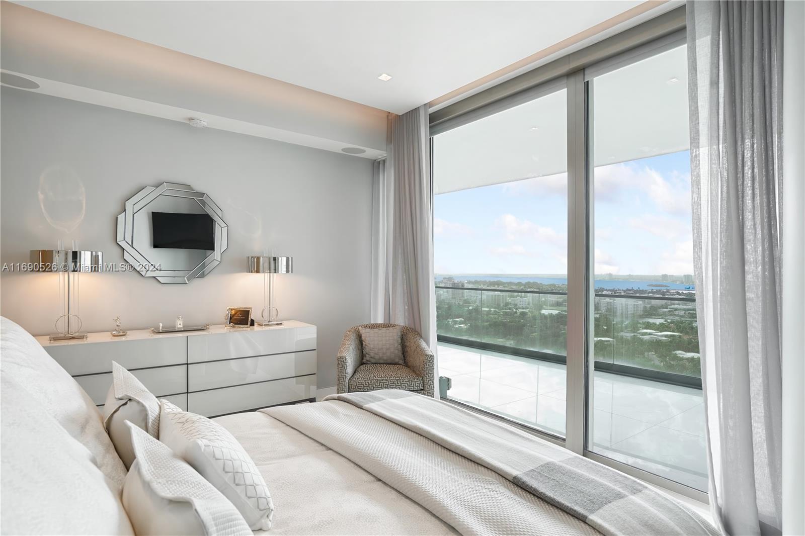 10201 Collins Avenue #2403, Bal Harbour, Florida image 36