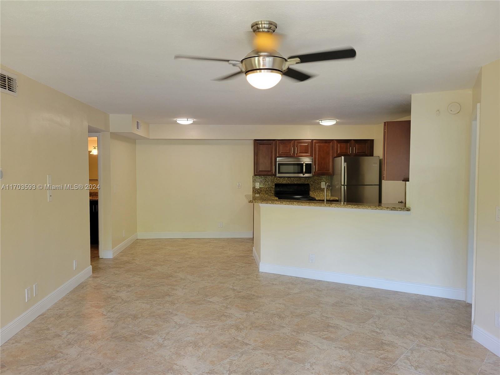 9999 Summerbreeze Dr #613, Sunrise, Florida image 3