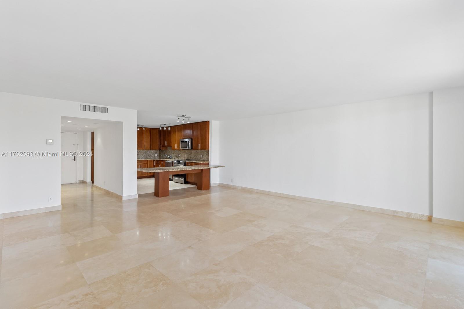 8877 Collins Ave #404, Surfside FL 33154