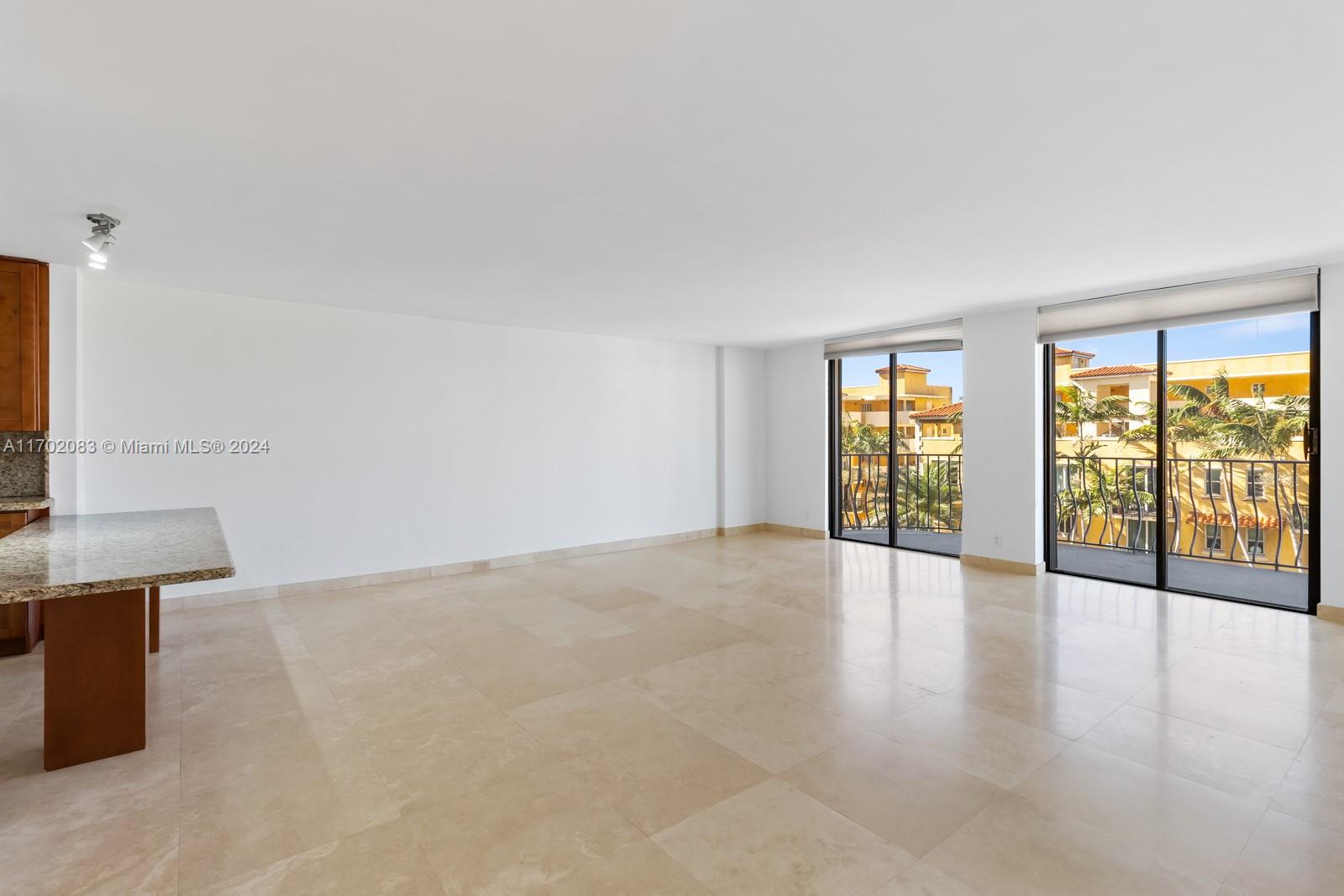 8877 Collins Ave #404, Surfside FL 33154