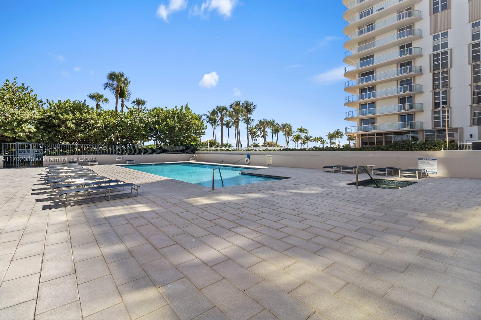 8877 Collins Ave #404, Surfside FL 33154