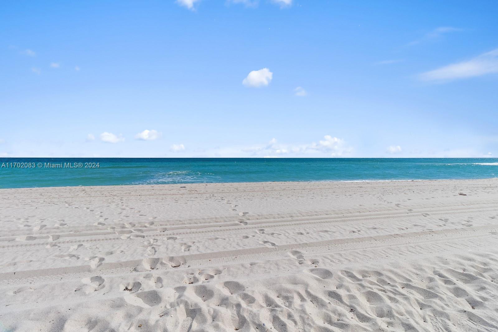 8877 Collins Ave #404, Surfside FL 33154