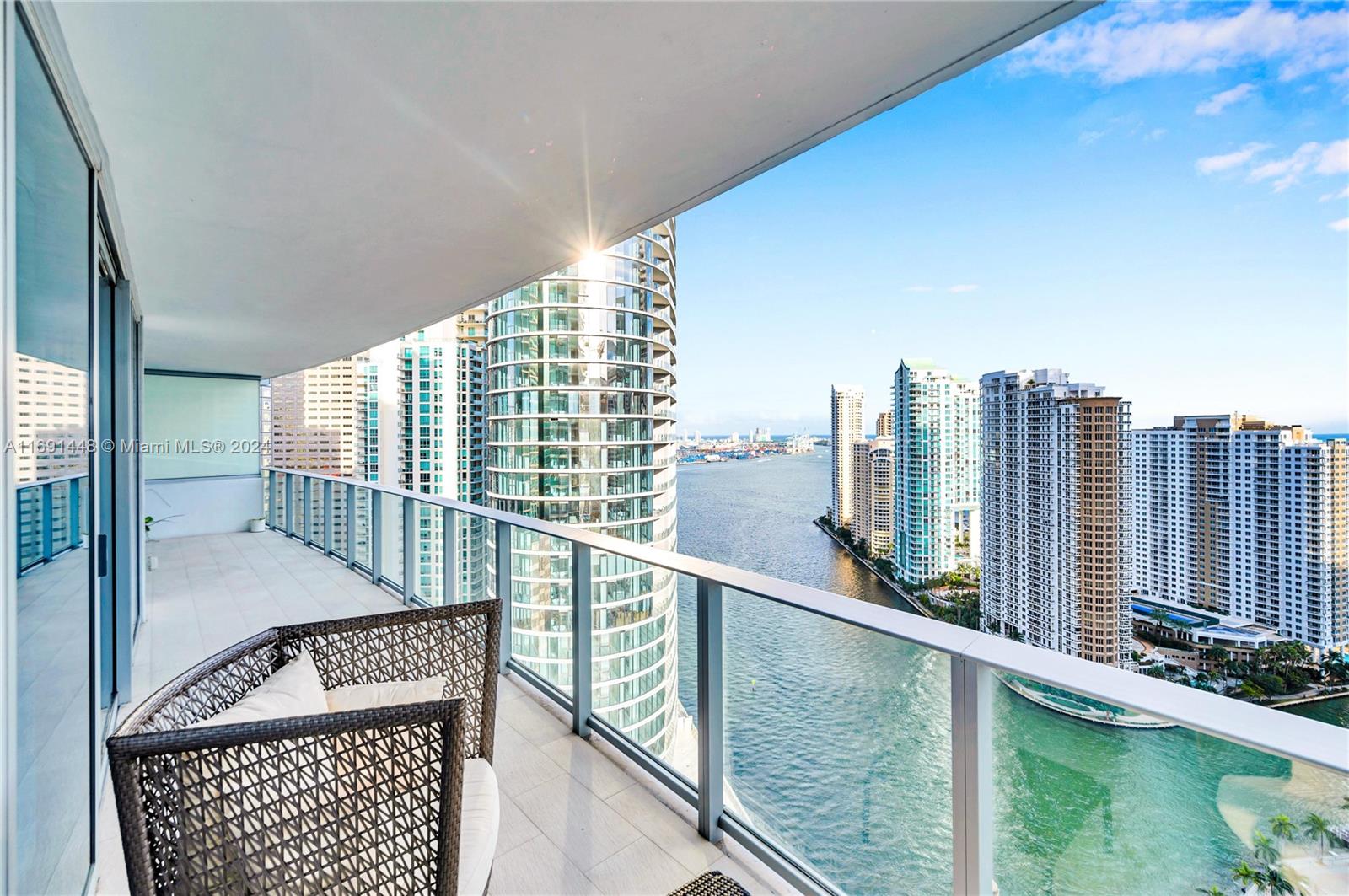 200 Biscayne Boulevard Way #3307, Miami, Florida image 1