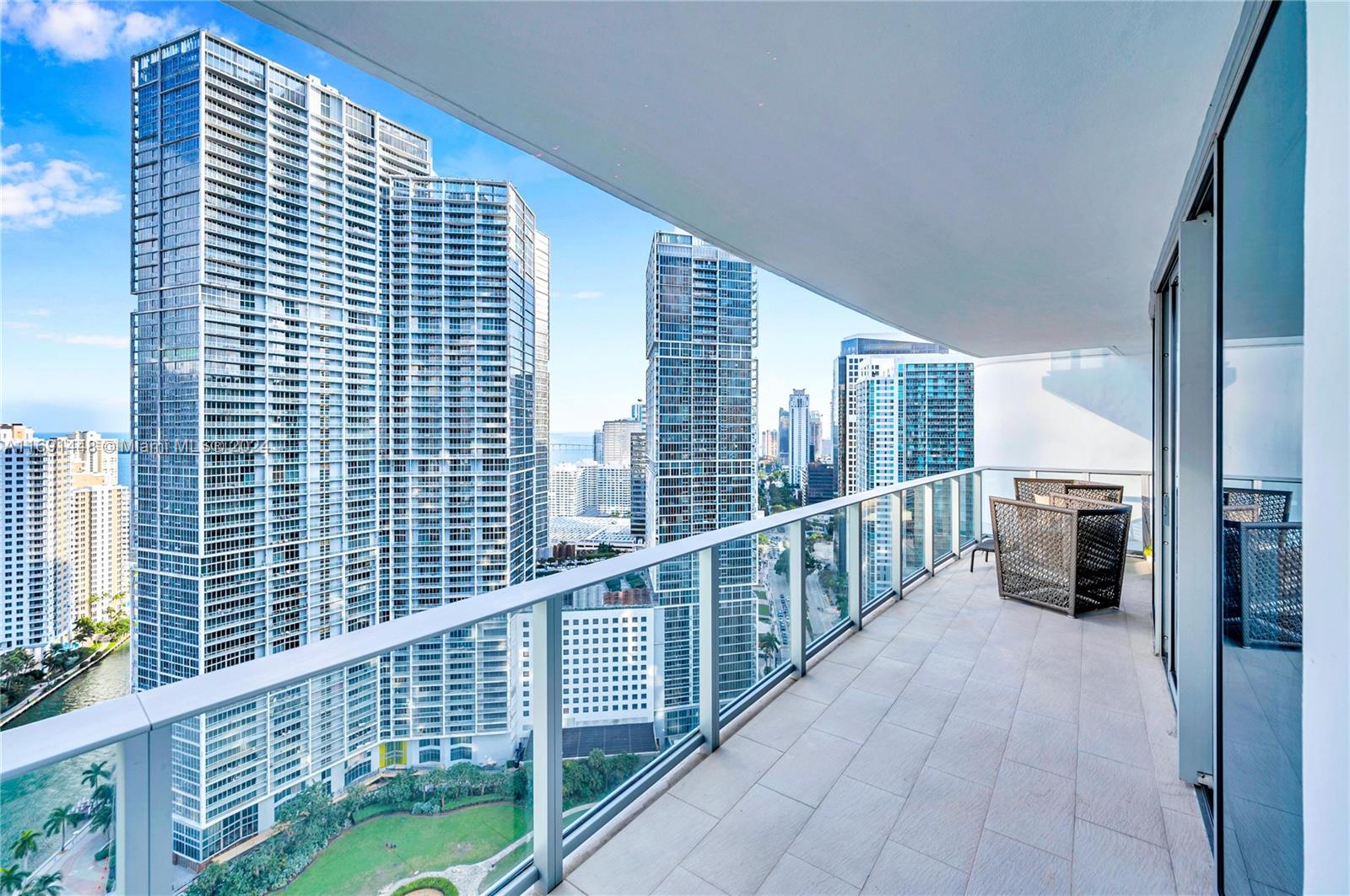 200 Biscayne Boulevard Way #3307, Miami, Florida image 2