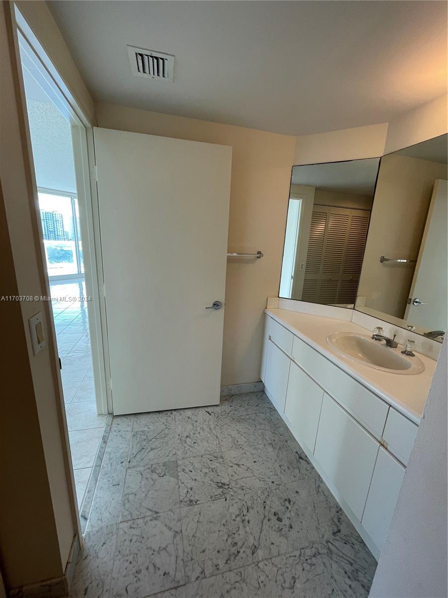 16400 Collins Ave #843, Sunny Isles Beach, Florida image 16